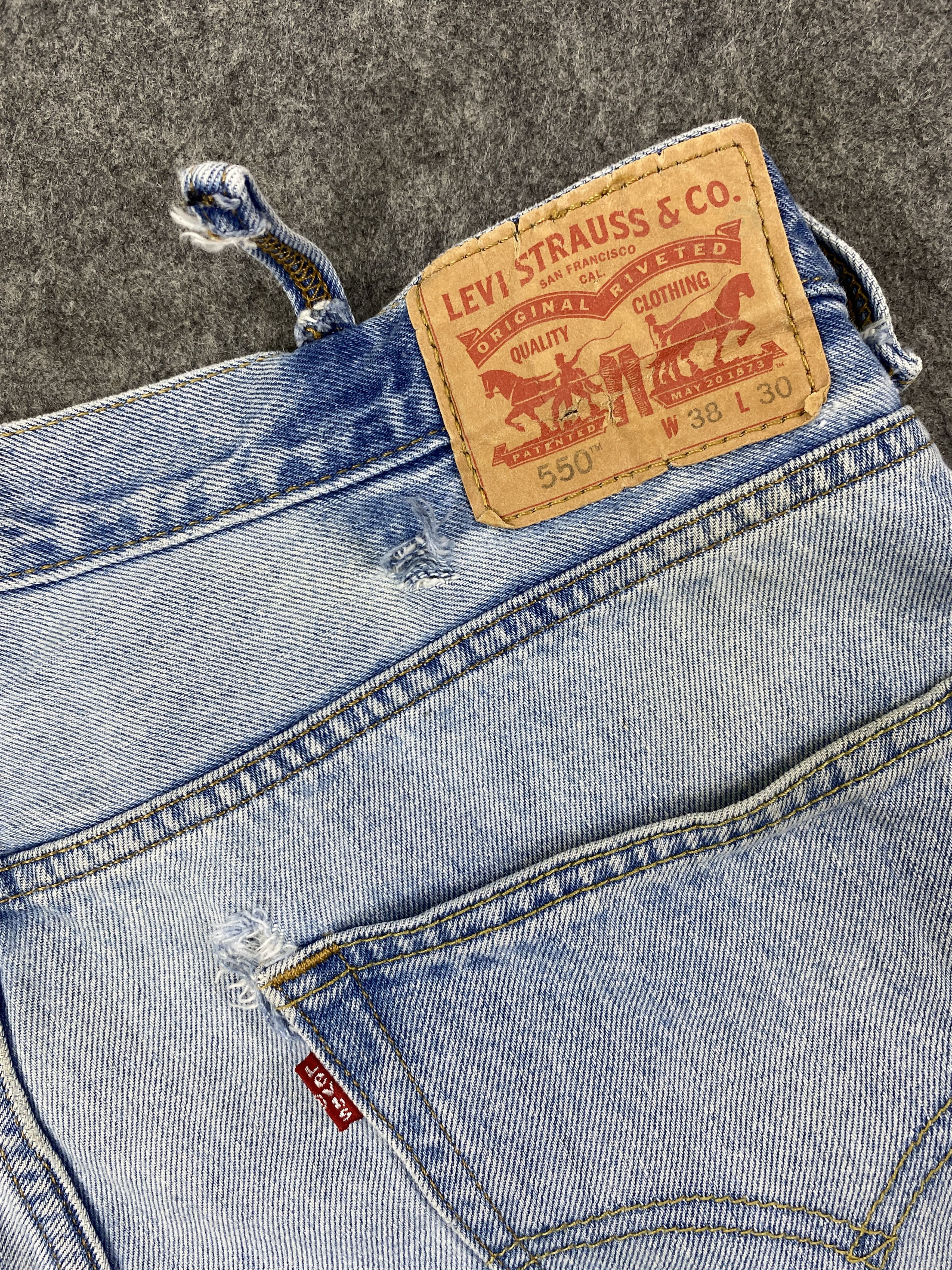 Japanese Brand Light Blue Wash Vintage Levi's 550 38x37.5 Denim -JN2062 Size US 38 / EU 54 - 13 Thumbnail