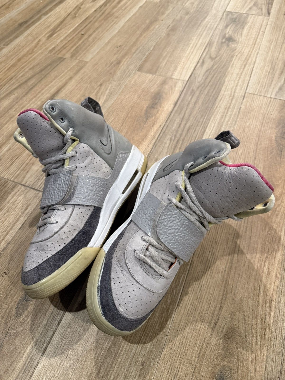 Kanye West × Nike Nike Air Yeezy 1 ‘Zen’ Size US 11 / EU 44 - 4 Thumbnail