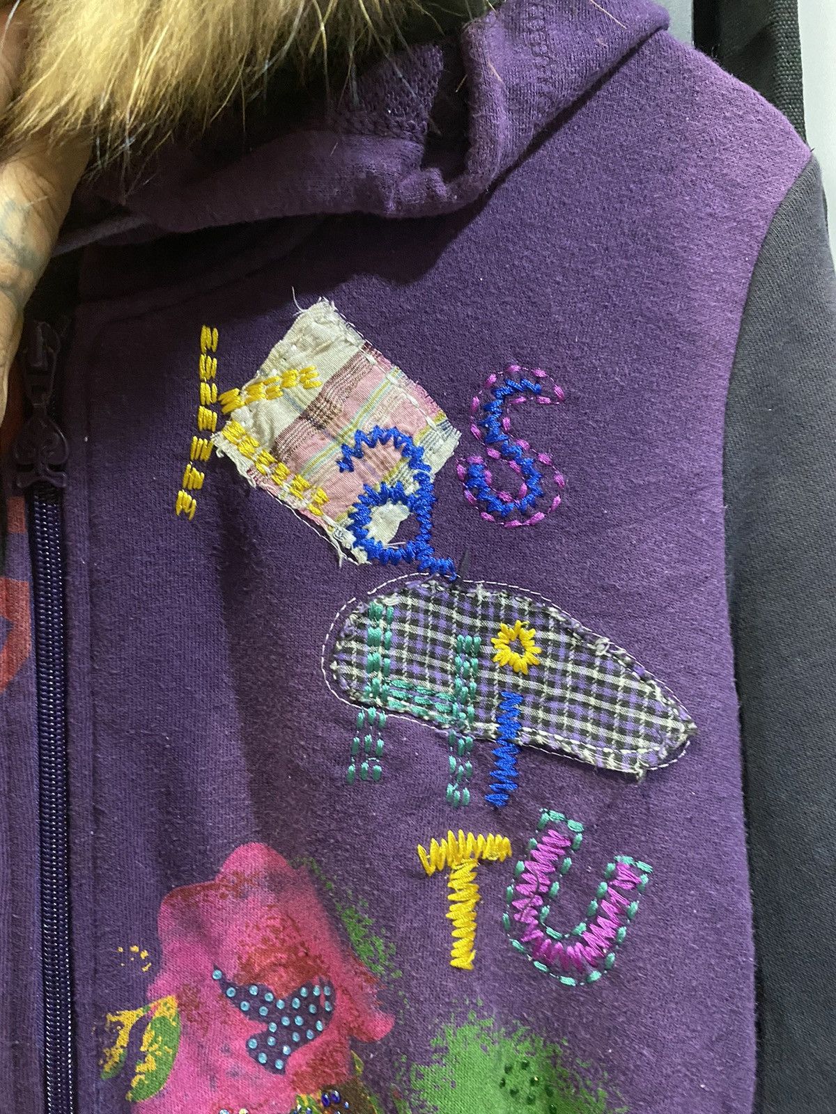 Vintage Clin Delle Postmail Stamp Art Flower FurrHoodie Size US L / EU 52-54 / 3 - 12 Thumbnail
