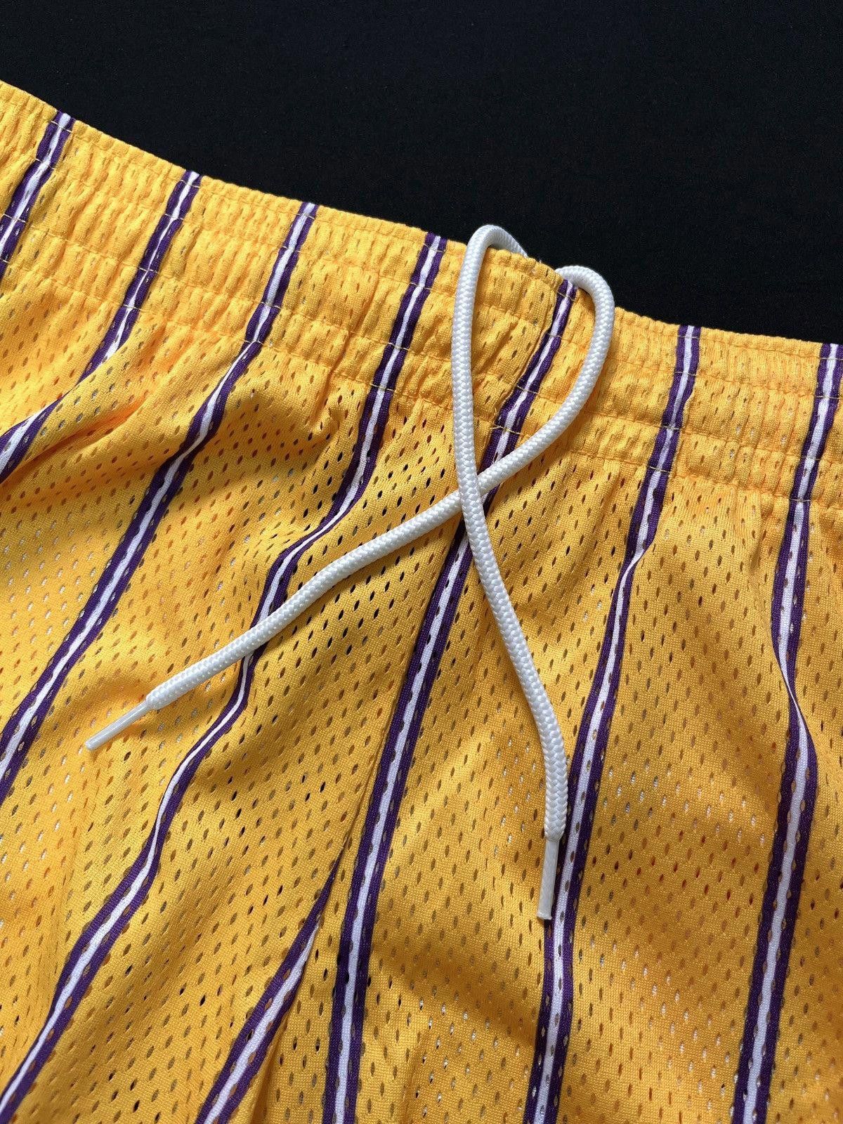 Eric Emanuel Rare Eric Emanuel New Era NBA Los Angeles Lakers Shorts M Size US 30 / EU 46 - 6 Thumbnail