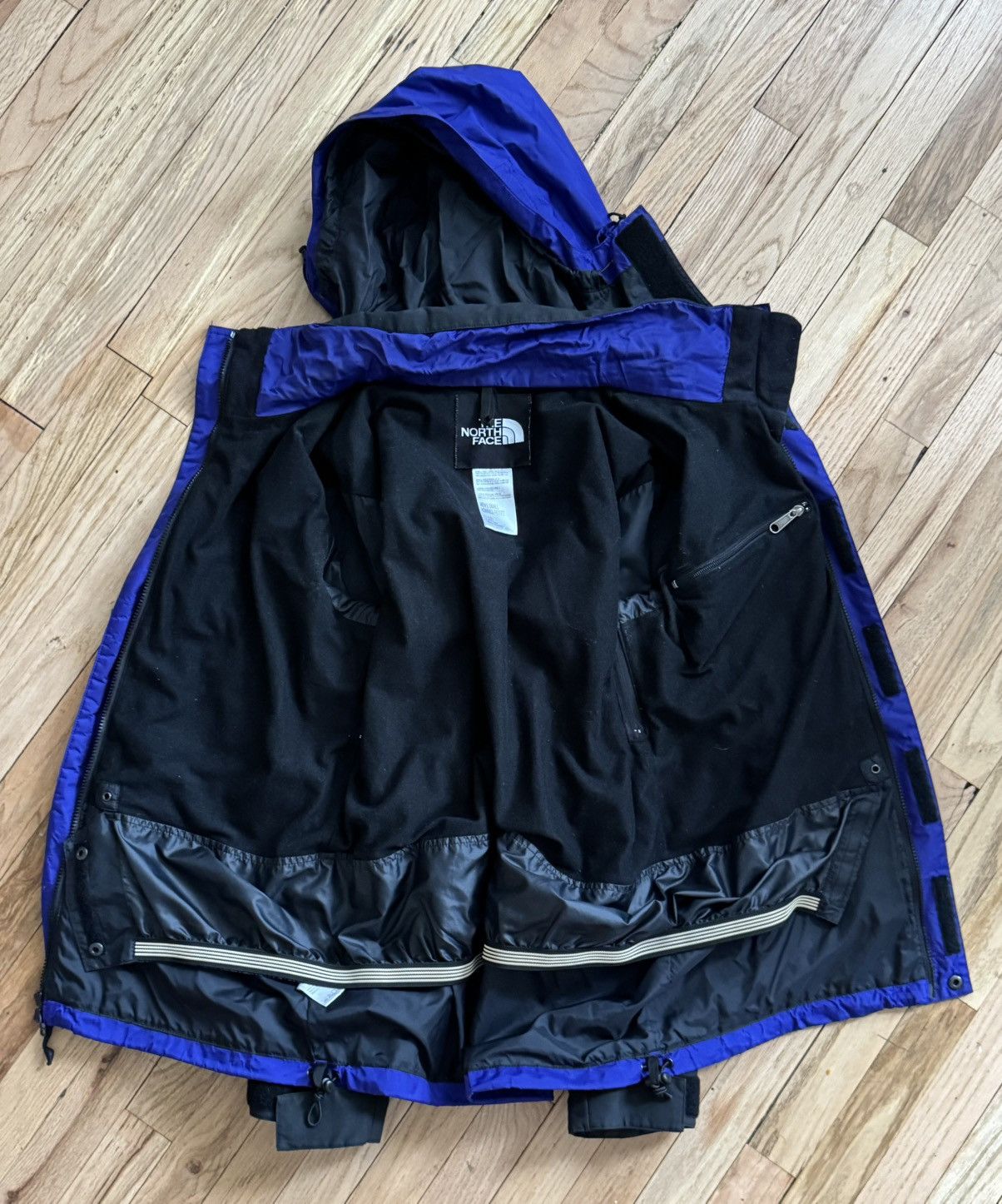 The North Face The North Face Gore-Tex Jacket Rare Aztec Blue Size US S / EU 44-46 / 1 - 3 Thumbnail