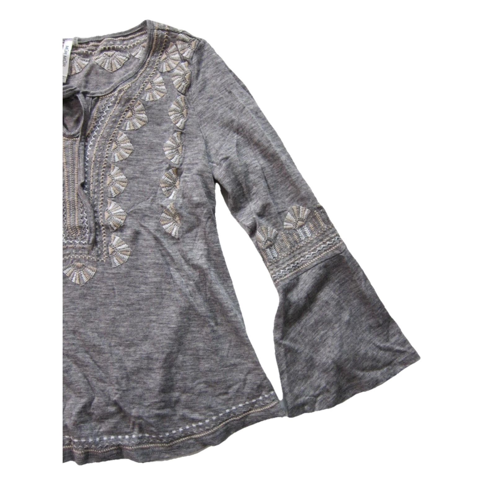 Anthropologie Mur Mur Grey Embroidered Thin Lightweight Flare Sleeve Pullover Sweater Women S Size S / US 4 / IT 40 - 5 Thumbnail