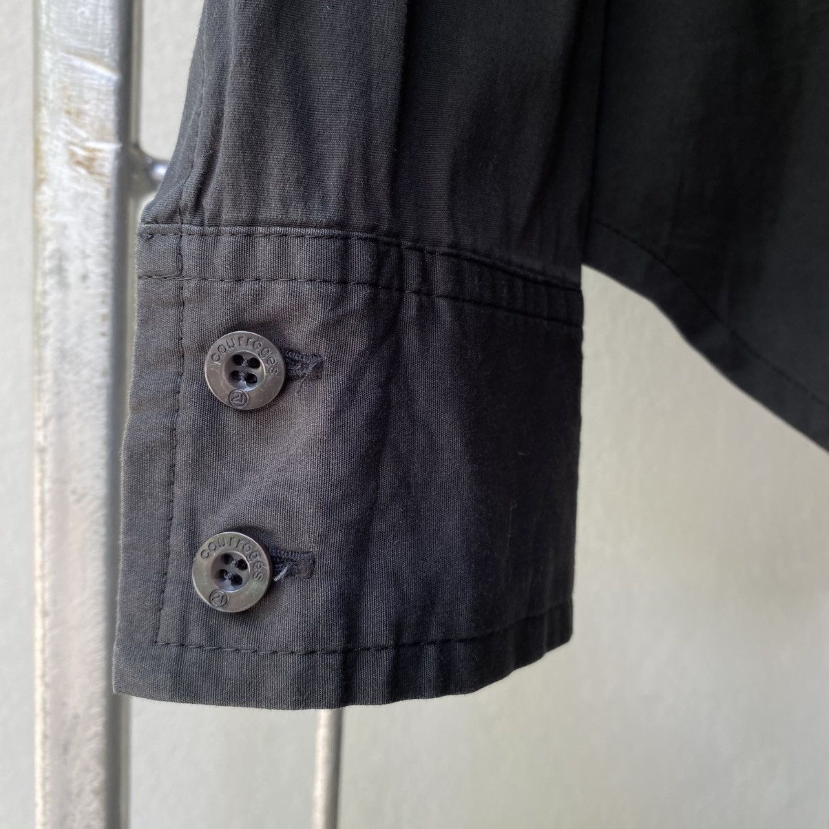 Courreges Courreges Black Fitted Elegant Collar Shirt Size XS / US 0-2 / IT 36-38 - 8 Thumbnail