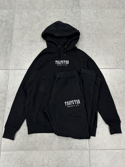 Trapstar hotsell snood hoodie