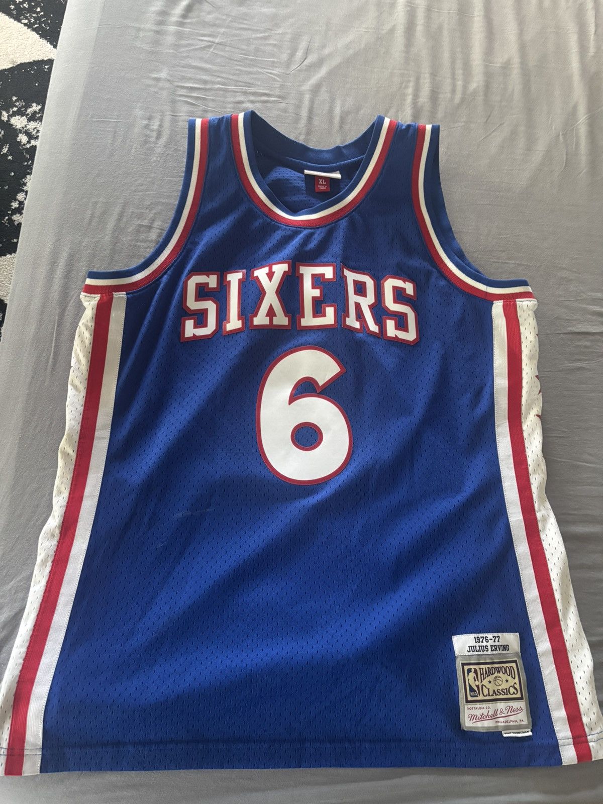 Mitchell & Ness Dr J Julius Erving Mitchell & Ness jersey Size US XL / EU 56 / 4 - 1 Thumbnail