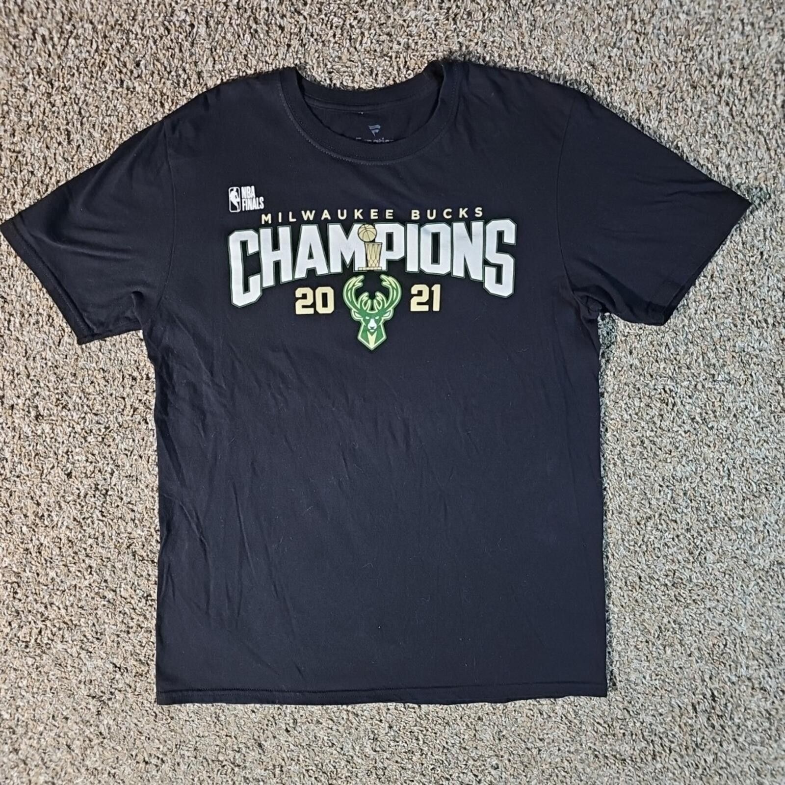 Other Fanatics Milwaukee Bucks 2021 Champions M Tshirt Size ONE SIZE - 1 Thumbnail