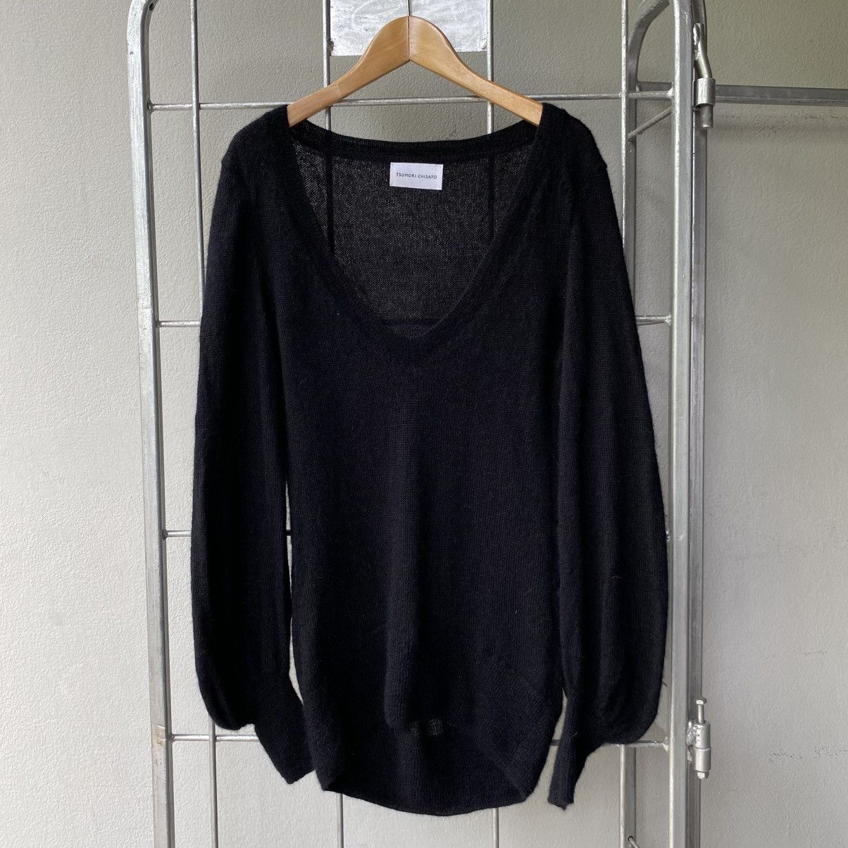 Tsumori Chisato TSUMORI CHISATO Black Soft Mohair V-Neck Knit Sweater Size XS / US 0-2 / IT 36-38 - 4 Thumbnail