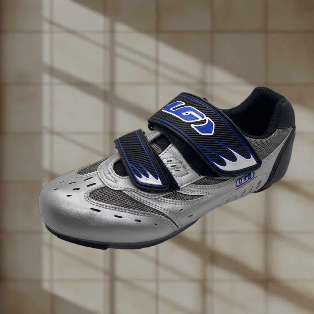 Vintage Lg Boys Athletic Sneaker Shoes Roady Silver Low Top Size 8 Cycling Comfort, Men's