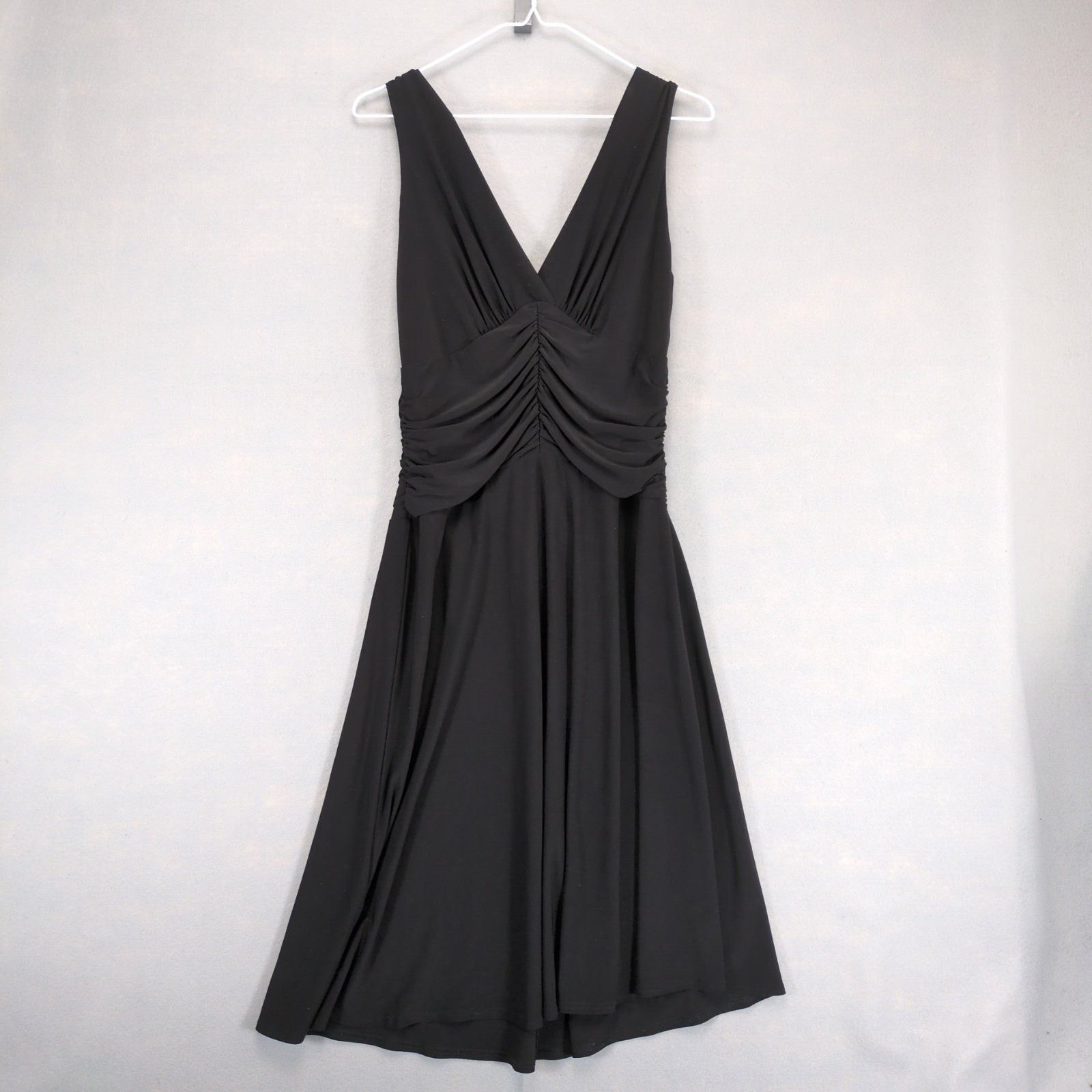 Jones New York Jones New York Sz 8 Little Black Sleeveless Midi Dress Size M / US 6-8 / IT 42-44 - 4 Thumbnail