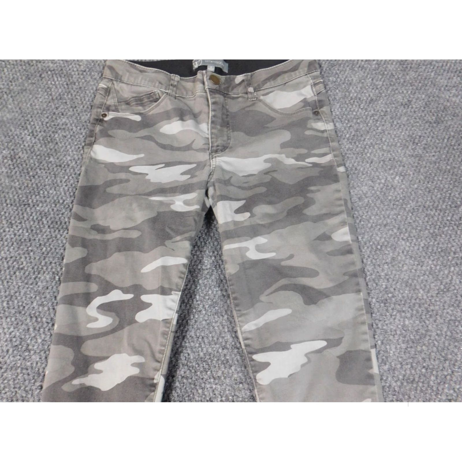 Vintage Wit & Wisdom Jeans Womens 4 Gray Skinny Camouflage Camo Denim Zip Pockets Dark Wash 28x24 Regular Men/Women? Size 27" / US 4 / IT 40 - 7 Thumbnail