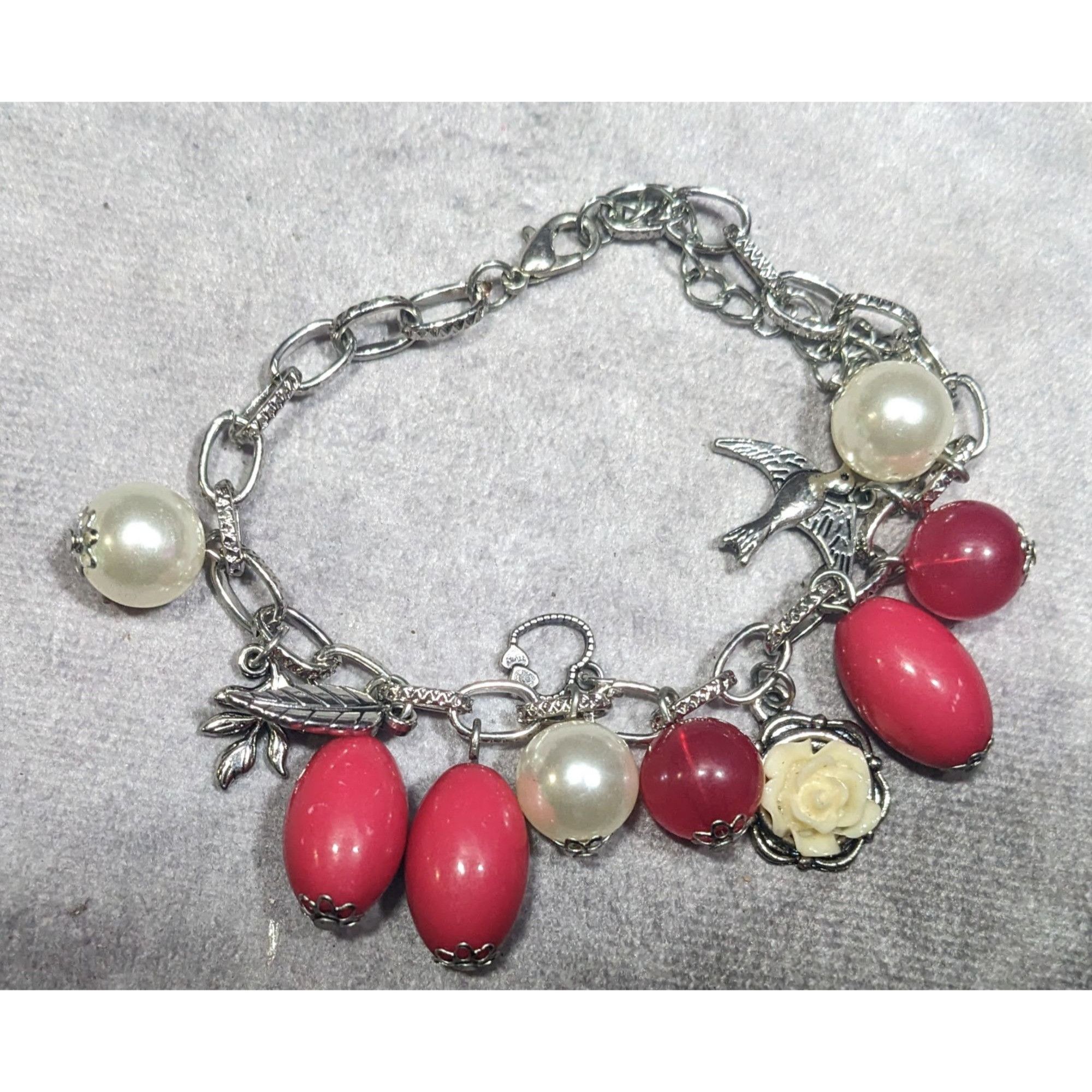 Other Y2K Coquette Pink And Pearl Floral Charm Bracelet Size ONE SIZE - 4 Thumbnail