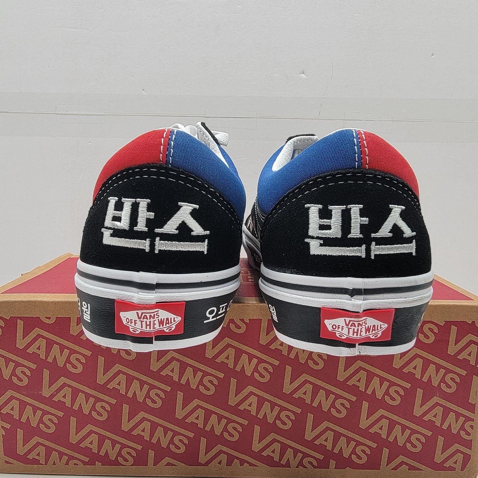 Vans Vans Old Skool Shoes Mens Sz 9 Wmns 10.5 Korean Typography Size US 9 / EU 42 - 5 Thumbnail