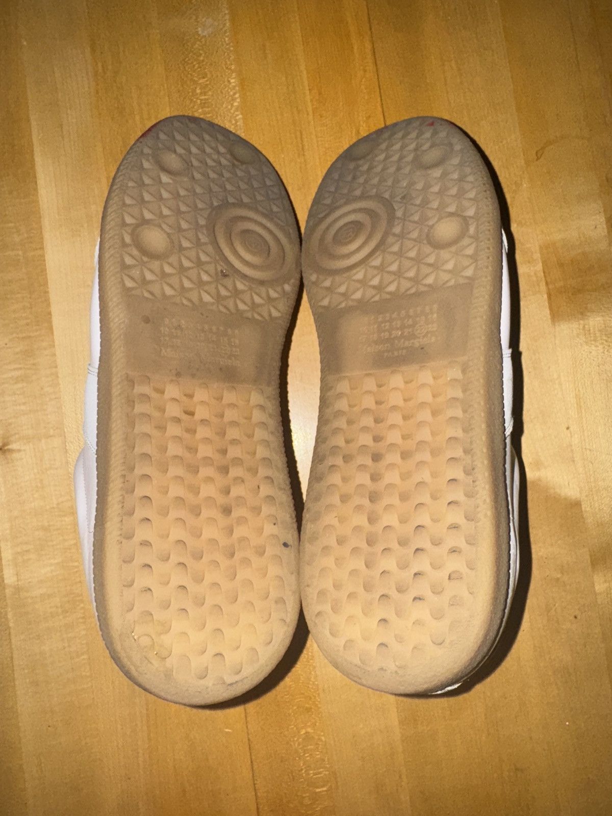 SOLD SOLD SOLD DIOR B22 PANDA 🐼 WHITE BLACK EU44