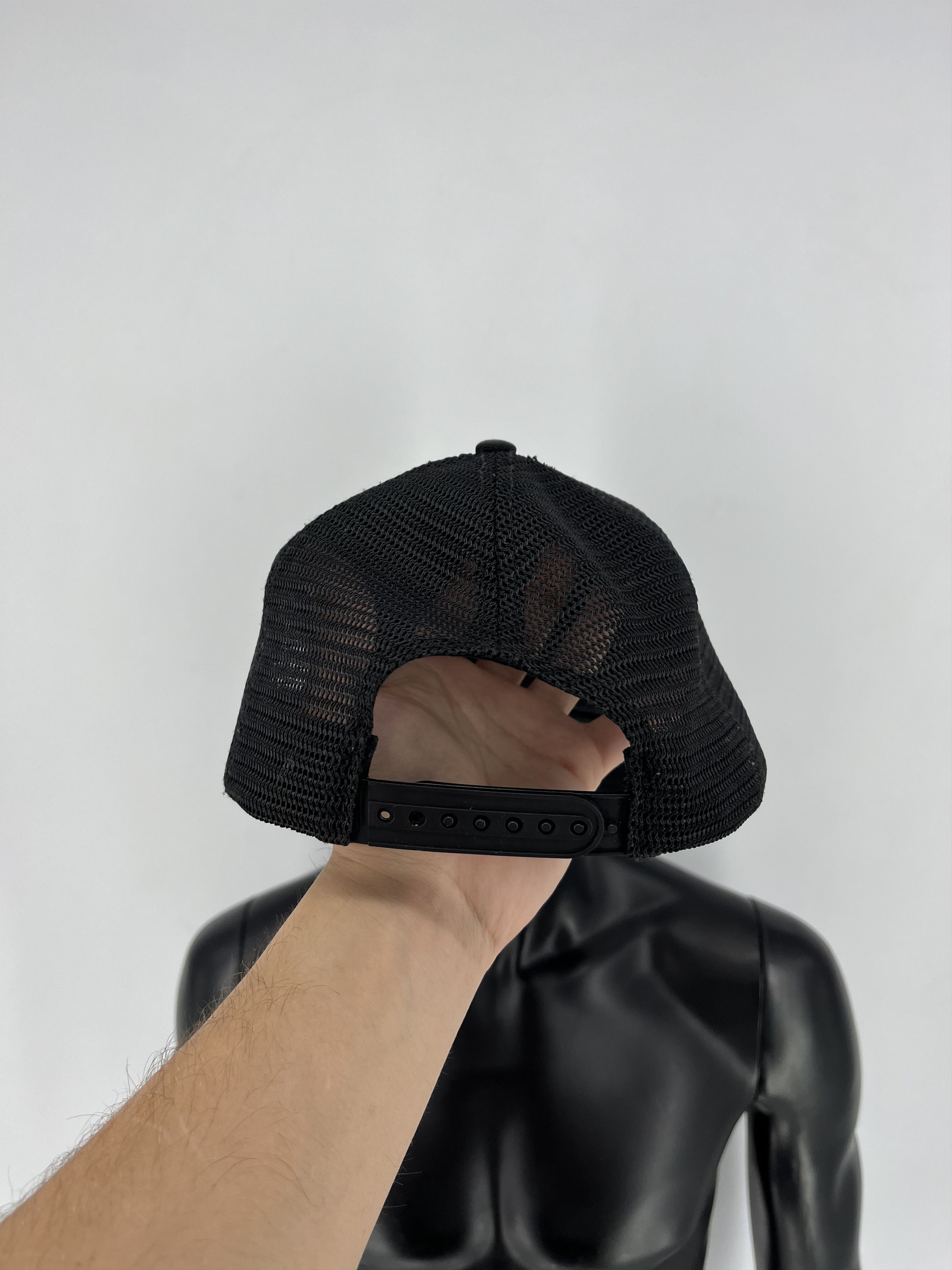 Goorin Bros. × Vintage Goorin Bros. Butch The Farm Rooster Hat Mesh Trucker Hat Size ONE SIZE - 5 Thumbnail