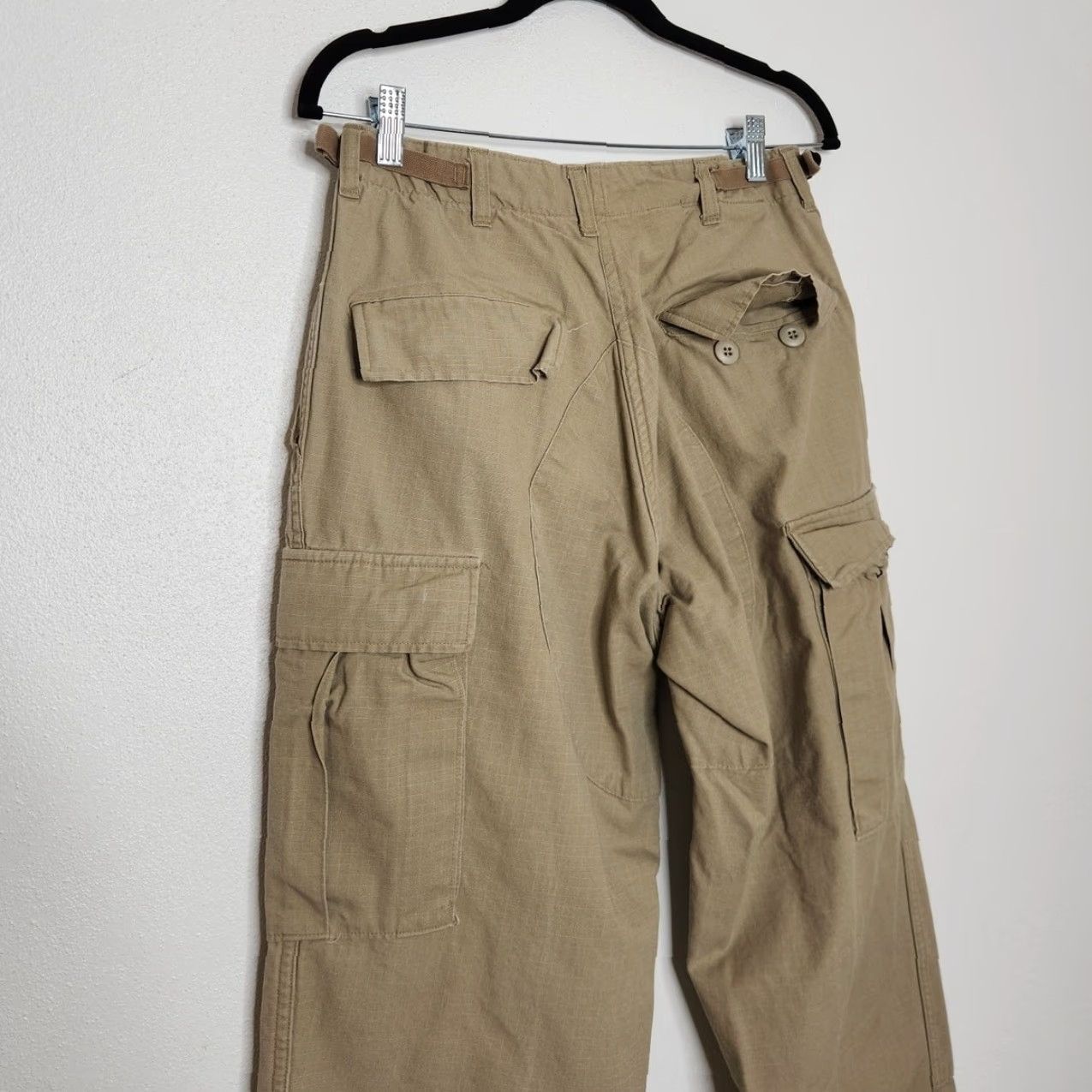 Vintage VINTAGE Army Cargo Pants Bottoms Men Small Regular Tan Khaki 90s Y2K Grunge Cargo Pants Mens Small Regular Tan Khaki Size US 29 - 3 Thumbnail