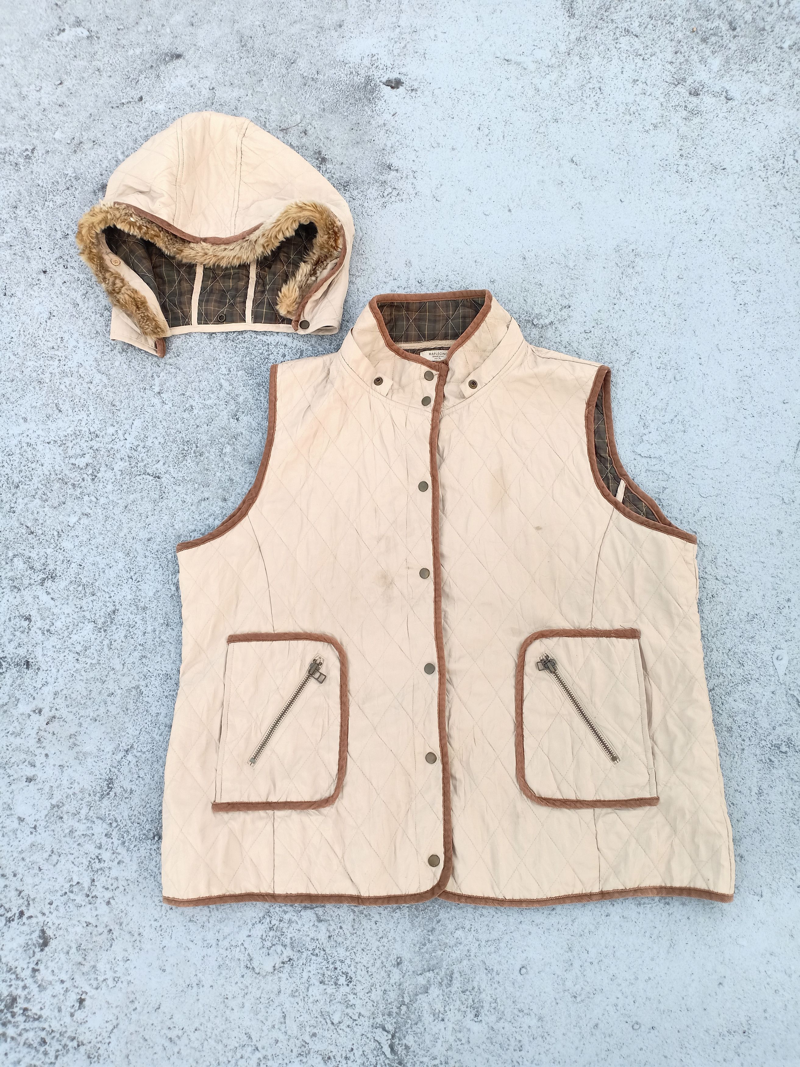 Vintage MAPLECINQ Kawaii Jyosei sleeveless puffer Jacket Size US L / EU 52-54 / 3 - 3 Thumbnail