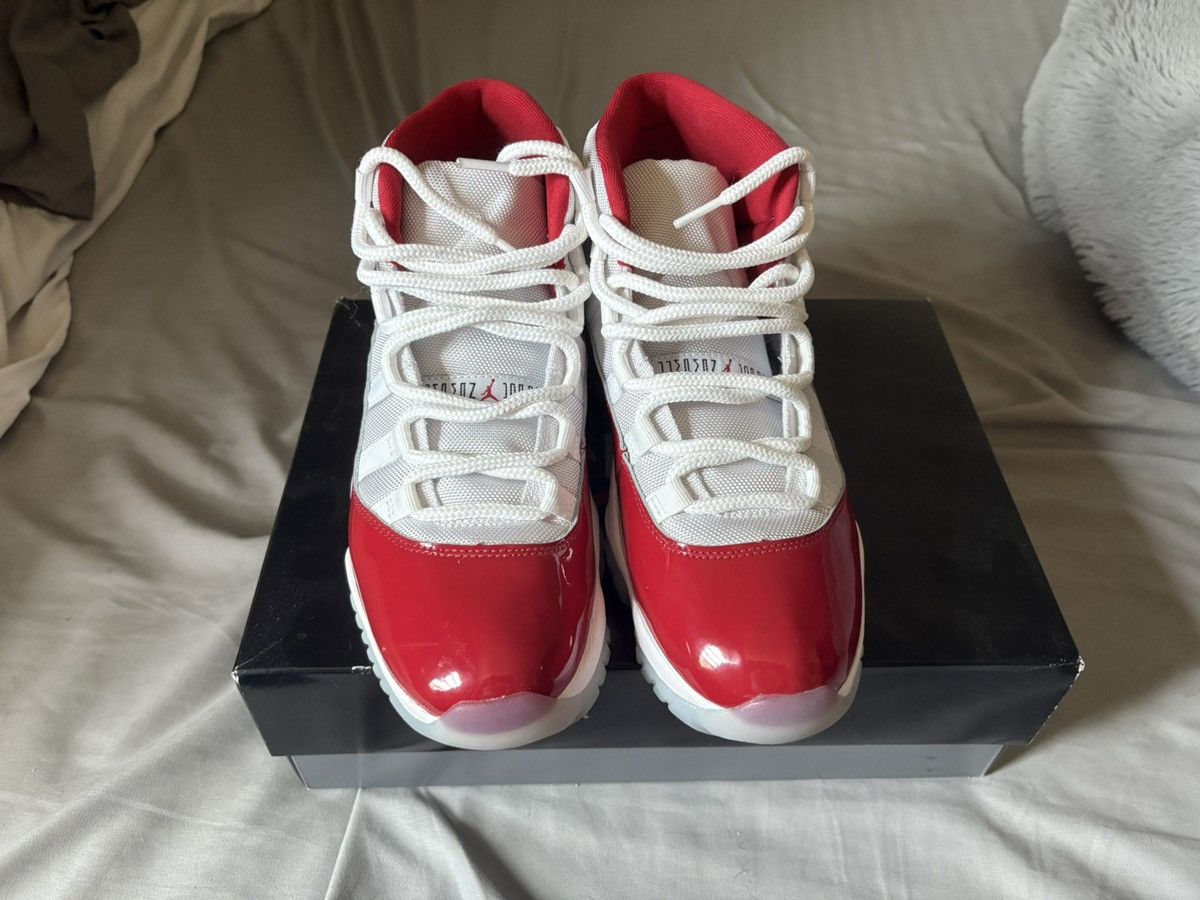 Jordan Brand Jordan 11 cherry Size US 9 / EU 42 - 5 Thumbnail