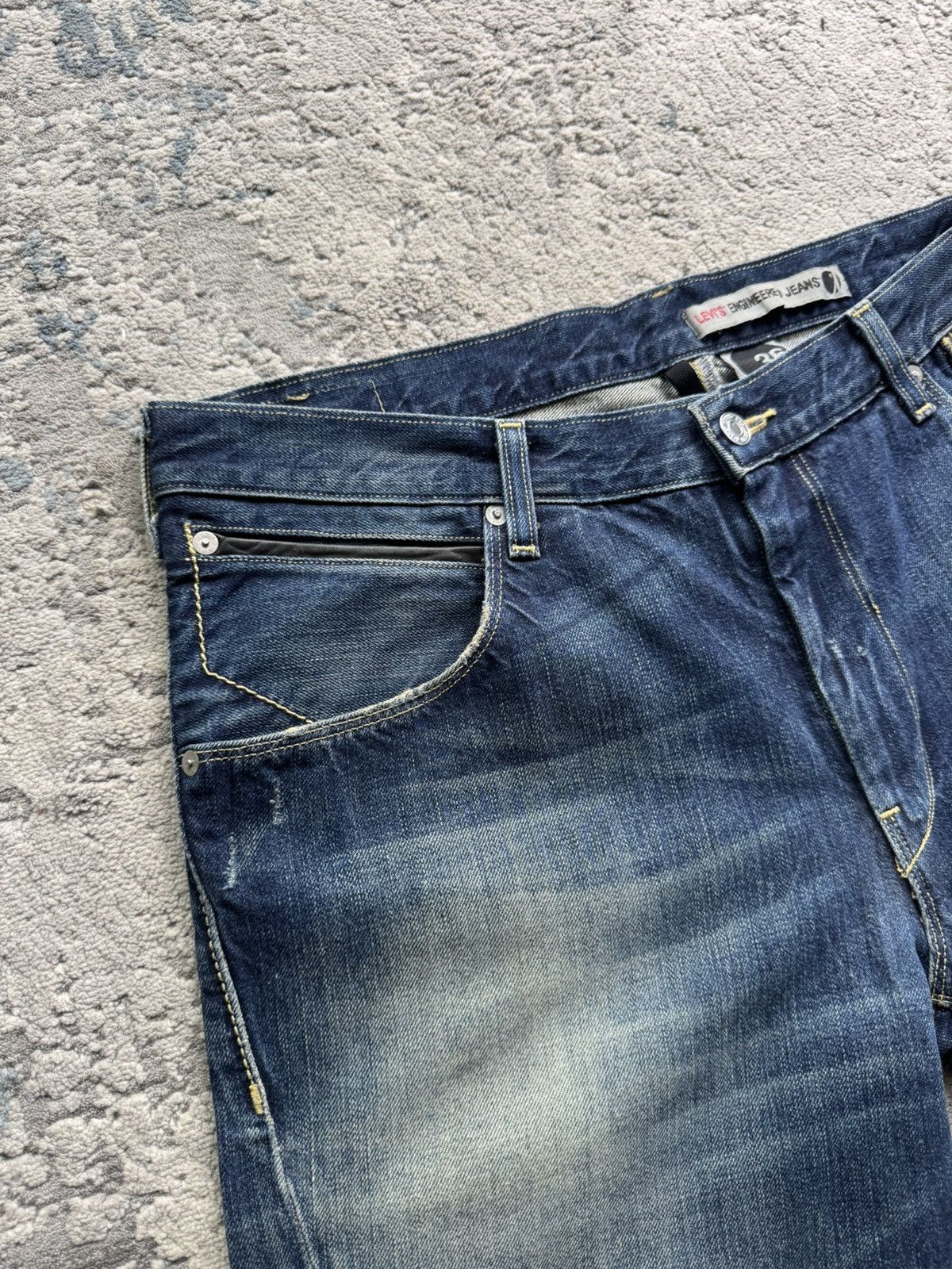 Levi's Vintage Clothing Levis Engineered Denim Twisted Jeans Size 36 Size US 36 / EU 52 - 6 Thumbnail