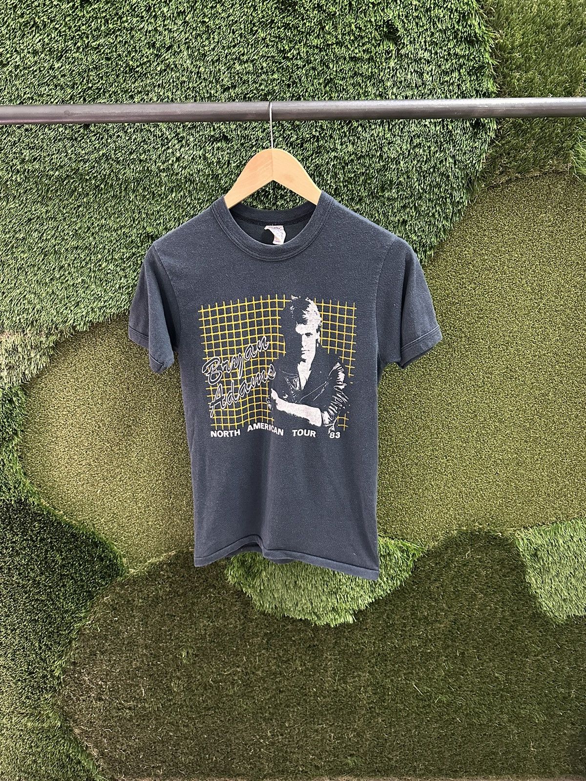 image of Band Tees x Vintage 1983 Bryan Adams Band T-Shirt Medium in Black, Men's
