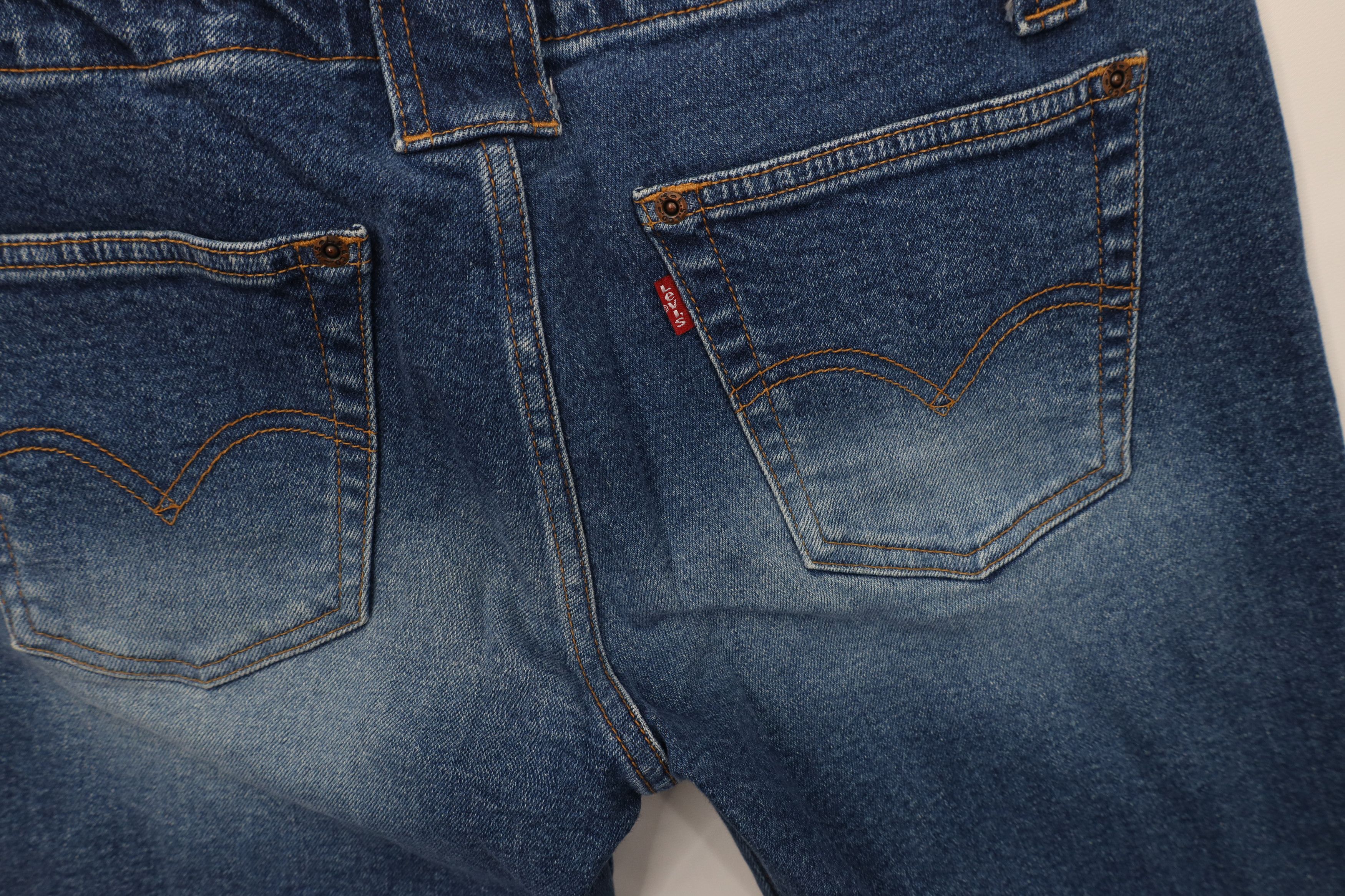 Levi's Vintage Y2K 2002 Levis 520 Low Stretch Flared Wide Leg Jeans Size 32" / US 10 / IT 46 - 12 Thumbnail