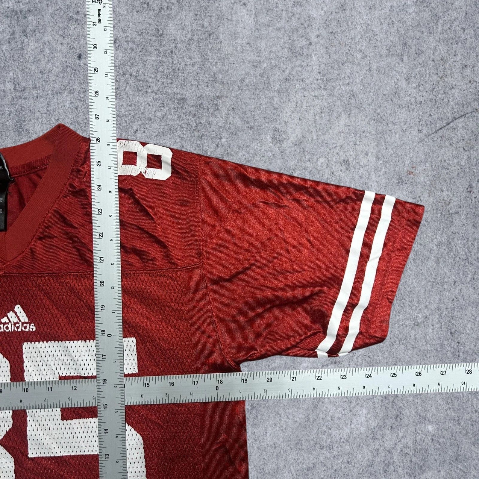 Adidas Adidas Wisconsins Badgers Football Jersey Mens XS Size US XS / EU 42 / 0 - 5 Thumbnail