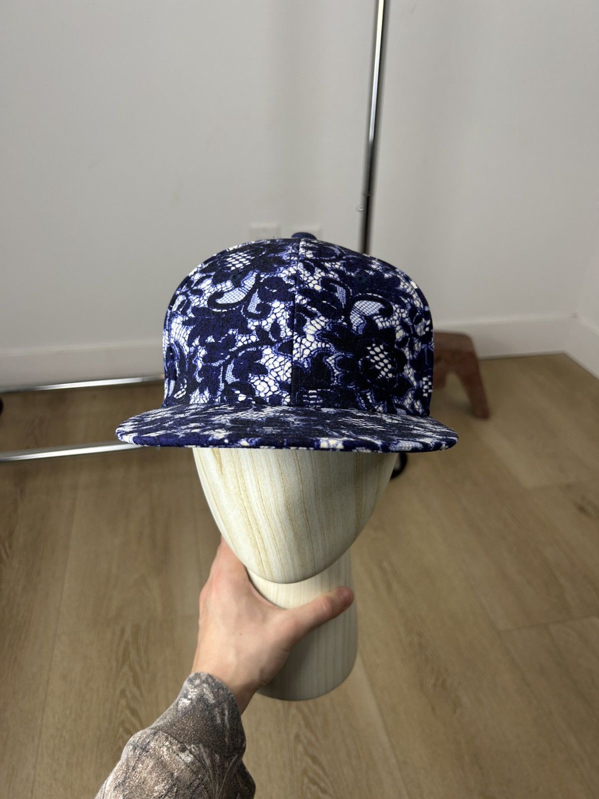 Undercover Undercover AW2014 Cold Blood Trompe-l’Œil Lace Cap (57cm) Size ONE SIZE - 2 Thumbnail