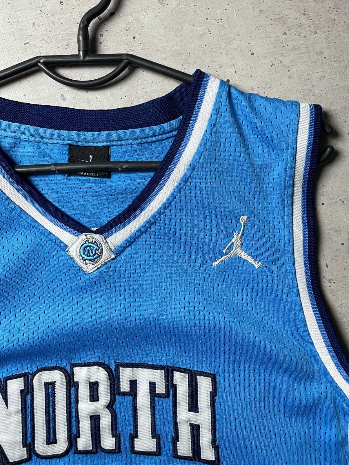 Jordan Brand Michael Jordan Jersey North Carolina Size US M / EU 48-50 / 2 - 4 Thumbnail