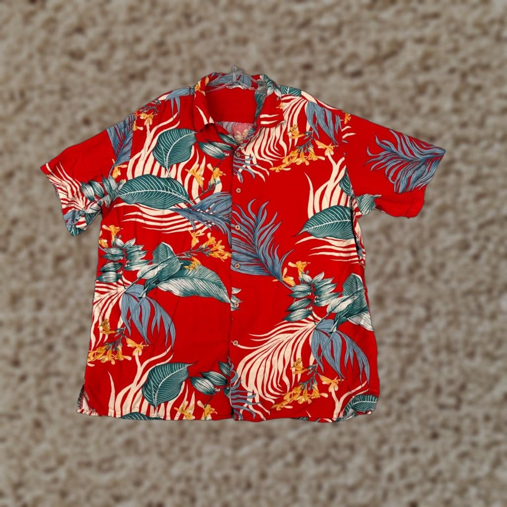 Vintage Hawaiian Shirt Men 2XL Red Blue Floral Rayon Slim Fit Button-Up Short Sleeve Casual Size US XXL / EU 58 / 5 - 1 Thumbnail