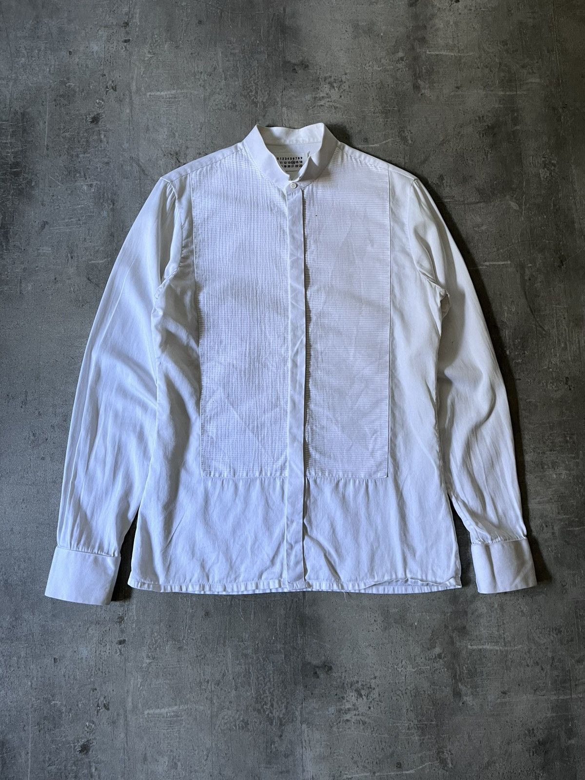 Maison Margiela Maison Margiela Replica Smoking Shirt Italy white rare Size US M / EU 48-50 / 2 - 1 Thumbnail