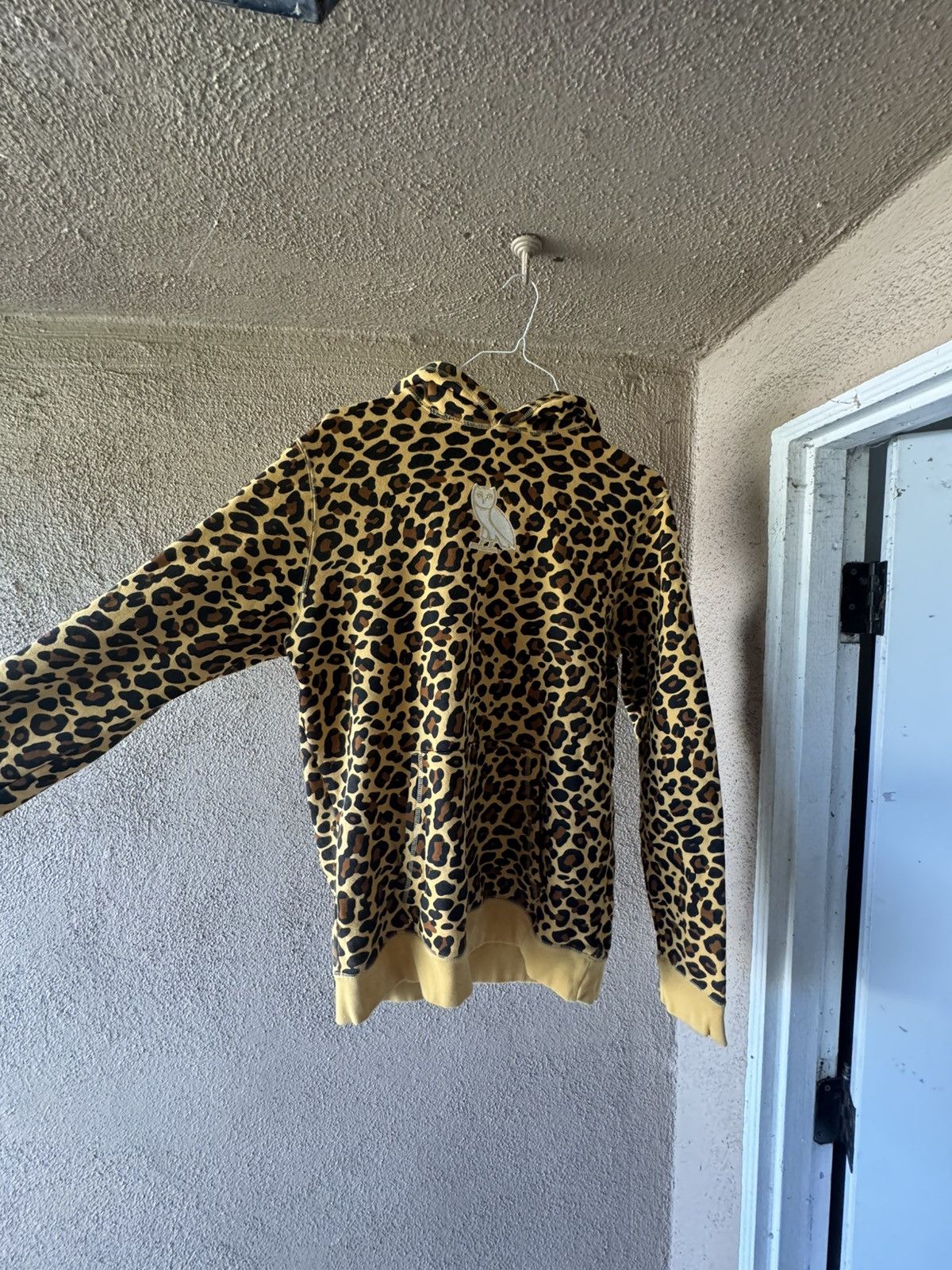 October's Very Own *RARE* 2018 Cheetah Print OVO hoodie Size US L / EU 52-54 / 3 - 1 Thumbnail