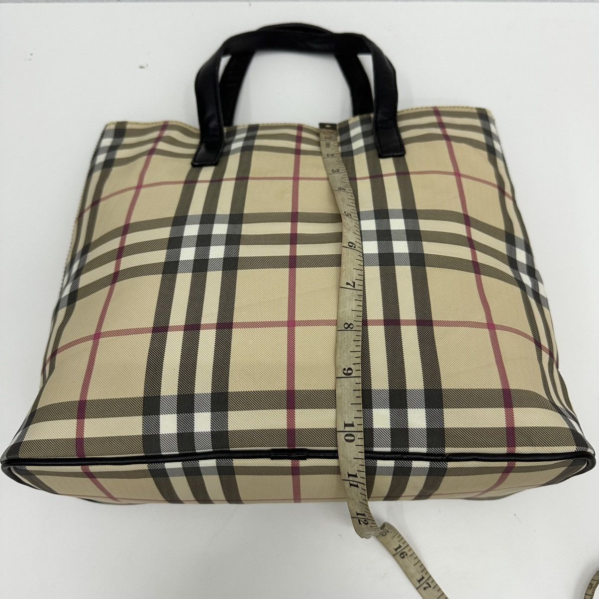Burberry ‼️YES‼️ AUTHENTIC BURBERRY LONDON NOVA CHECK HAND TOTE BAG Size ONE SIZE - 13 Thumbnail
