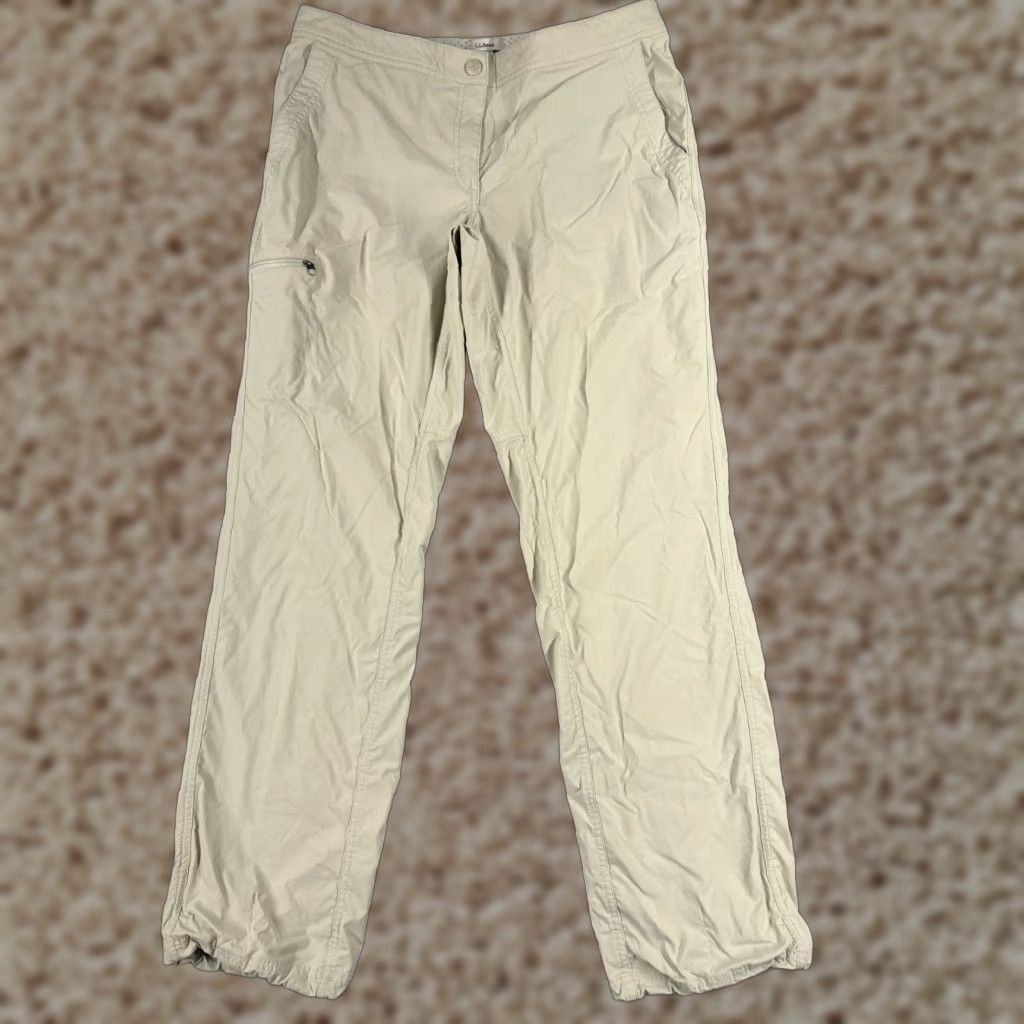 Vintage L.L. Bean Women's Cargo Pants Size 12 Beige Straight Leg Nylon Blend Hike 32x31 Size 34" / US 12 / IT 48 - 1 Thumbnail