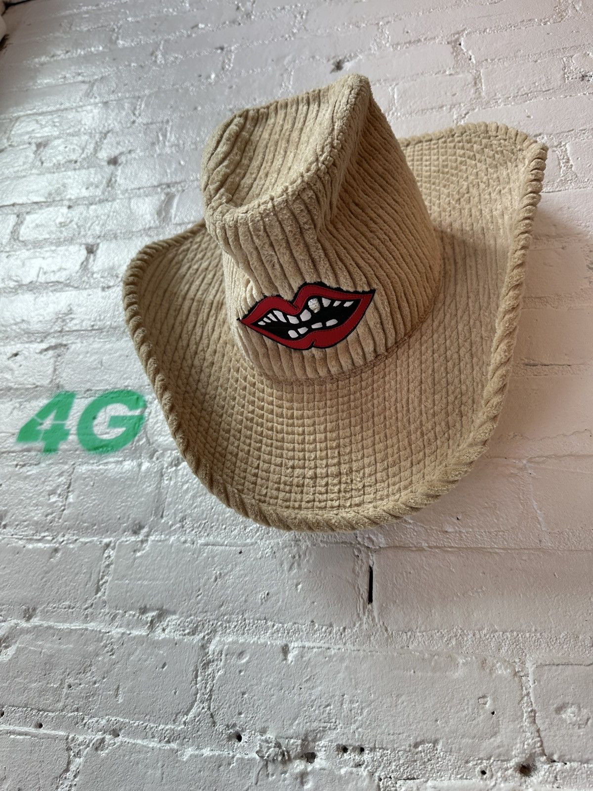 Chrome Hearts CHROME HEARTS COCHELLA LIP & TOUNGE HAT Size ONE SIZE - 2 Thumbnail