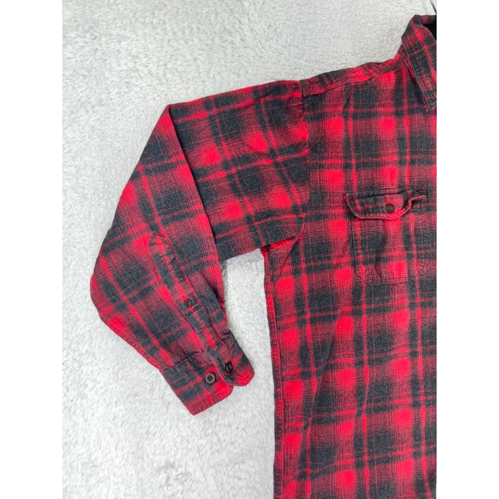 Vintage VINTAGE Redhead Shirt Men Large Red Black Plaid 100% Cotton Long Sleeve Pockets Size US L / EU 52-54 / 3 - 6 Thumbnail