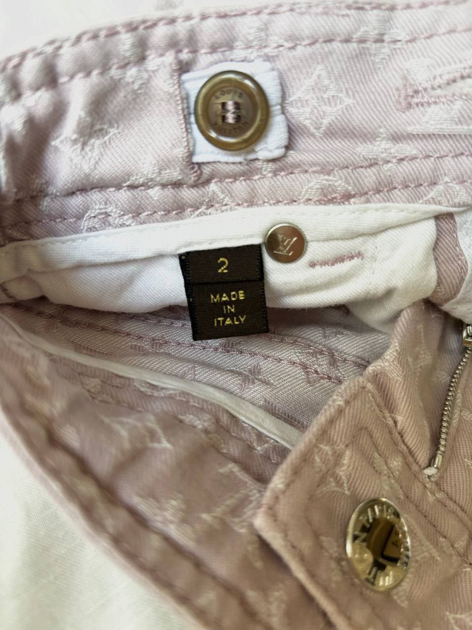 Louis Vuitton Louis Vuitton baby pink skirt Size 26" / US 2 / IT 38 - 7 Thumbnail