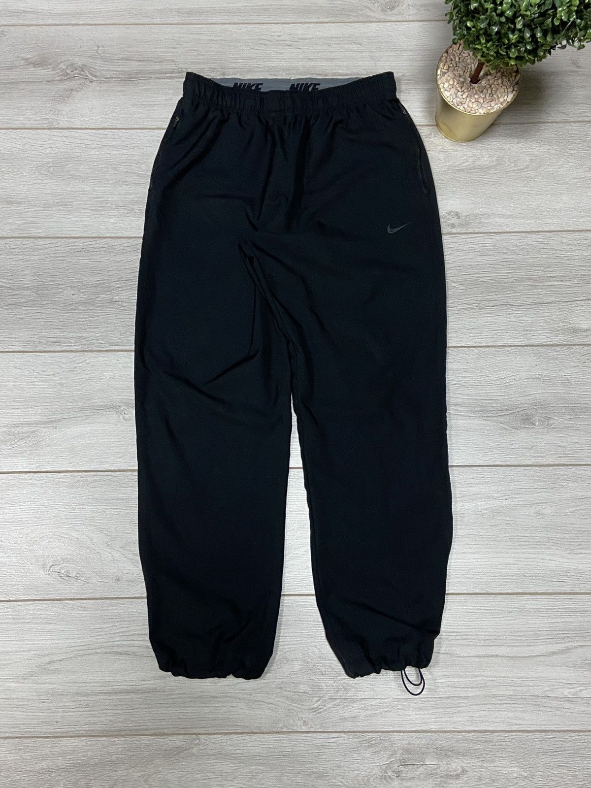 Nike Nike vintage parachute pants ninja swoosh drill Size US 36 / EU 52 - 2 Thumbnail