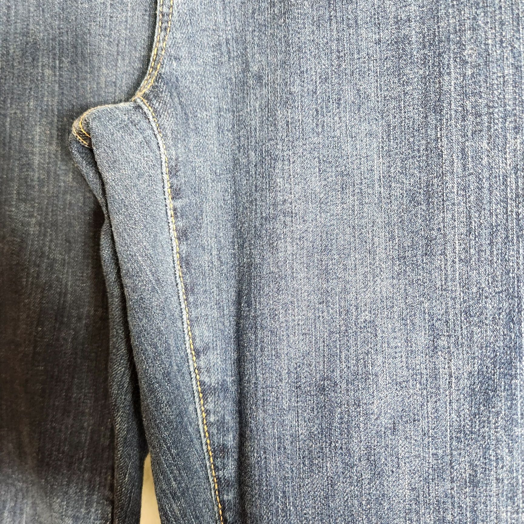 Vintage L.L. Bean Jeans Womens True Shape Classic Fit High Rise Bootcut Leg 10 MT Blue Cotton Blend Denim 5-Pocket Mens? Girls? Size 32" / US 10 / IT 46 - 4 Thumbnail