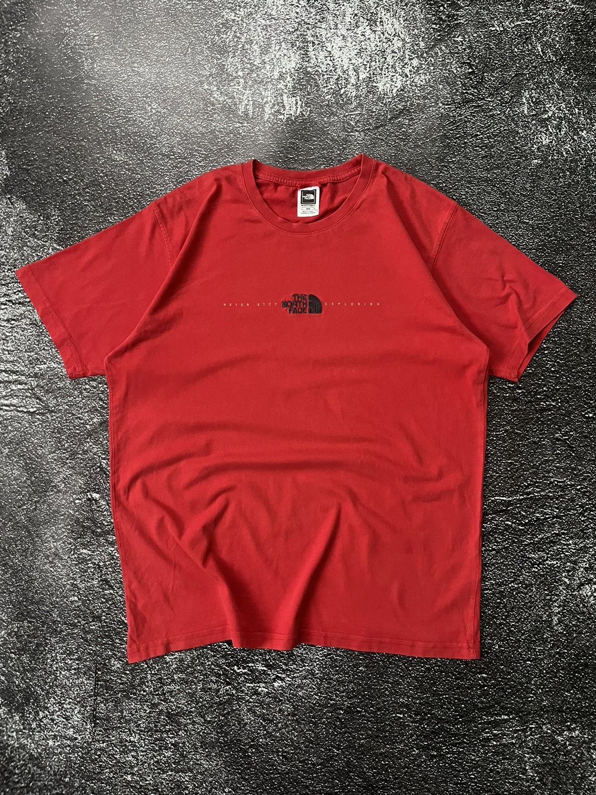 The North Face Rare The North Face Y2K Center Logo Embroidered T-shirt Size US M / EU 48-50 / 2 - 1 Thumbnail