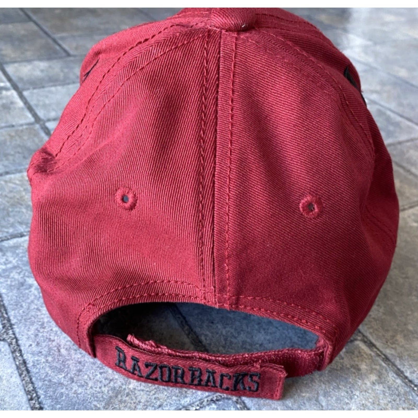 Vintage VINTAGE Arkansas Razorbacks Embroidered Face Mascot Strapback Hat - Tail Gate’N Gear - Red - One Size - Adjustable - Cotton - Men - Baseball Cap Size ONE SIZE - 6 Thumbnail