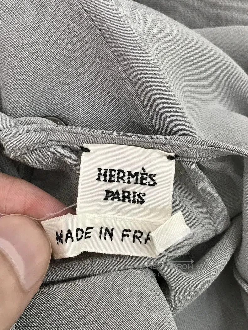 Hermes Hermes Silk Tie Neck Blouse Top. Size US S / EU 44-46 / 1 - 4 Thumbnail