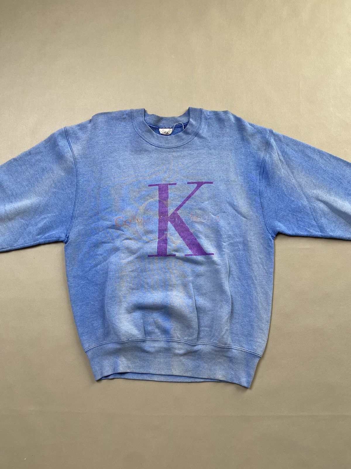 Calvin Klein × Designer 🔥Sun Faded Vintage Calvin Klein Jeans Sweatshirt Size US M / EU 48-50 / 2 - 2 Thumbnail