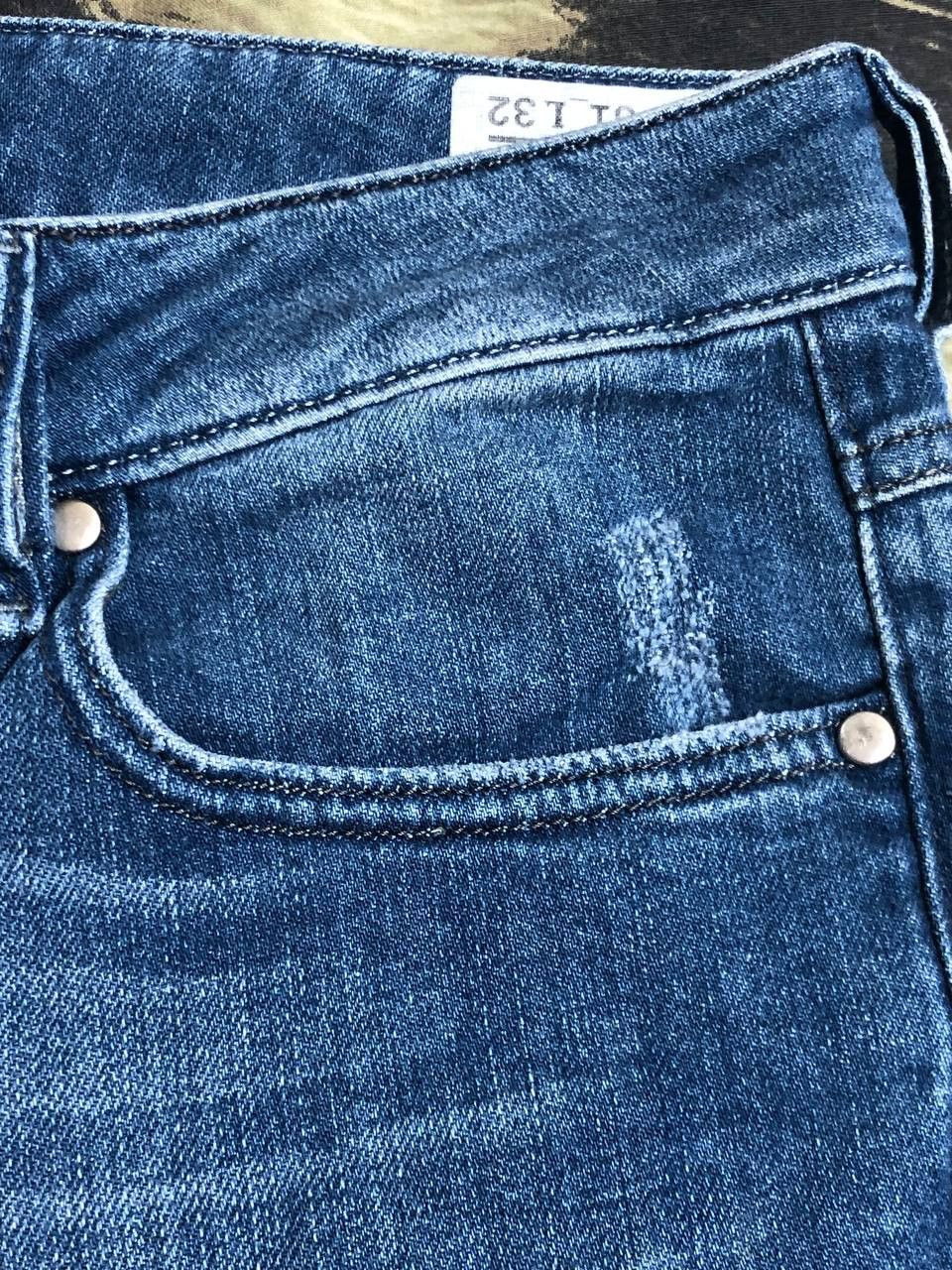 Diesel DIESEL RONHARY Men’s Vintage Wash Jeans Regular Fit W31 L32 Size US 31 - 6 Thumbnail