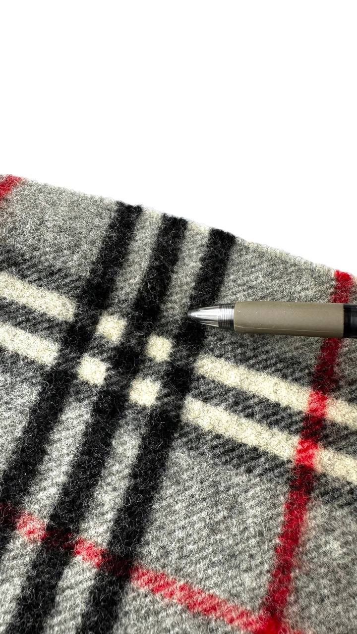 Burberry Burberrys Vintage Scarf / Muffler Size ONE SIZE - 7 Thumbnail