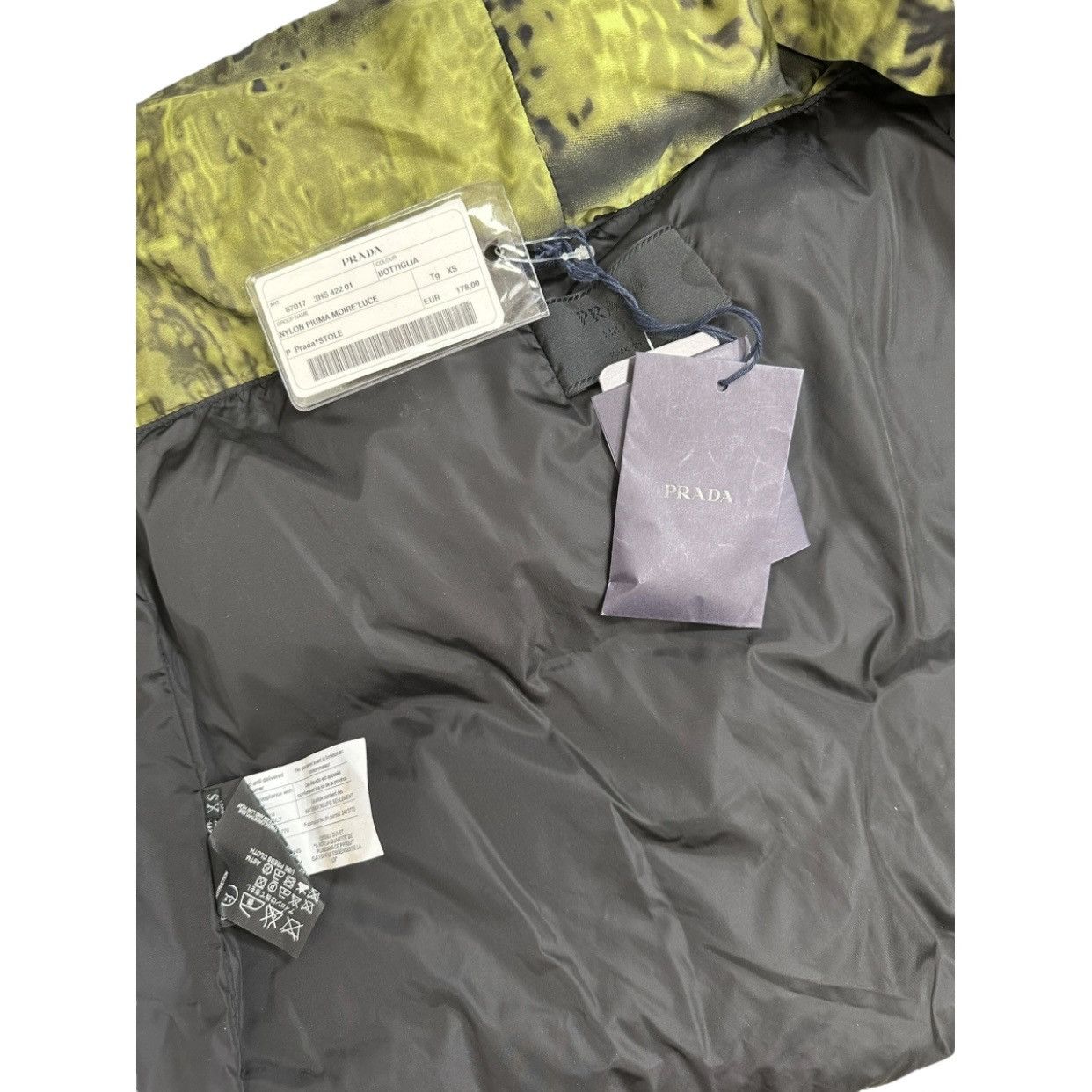 Prada Prada holographic print down jacket. Size XS / US 0-2 / IT 36-38 - 5 Thumbnail
