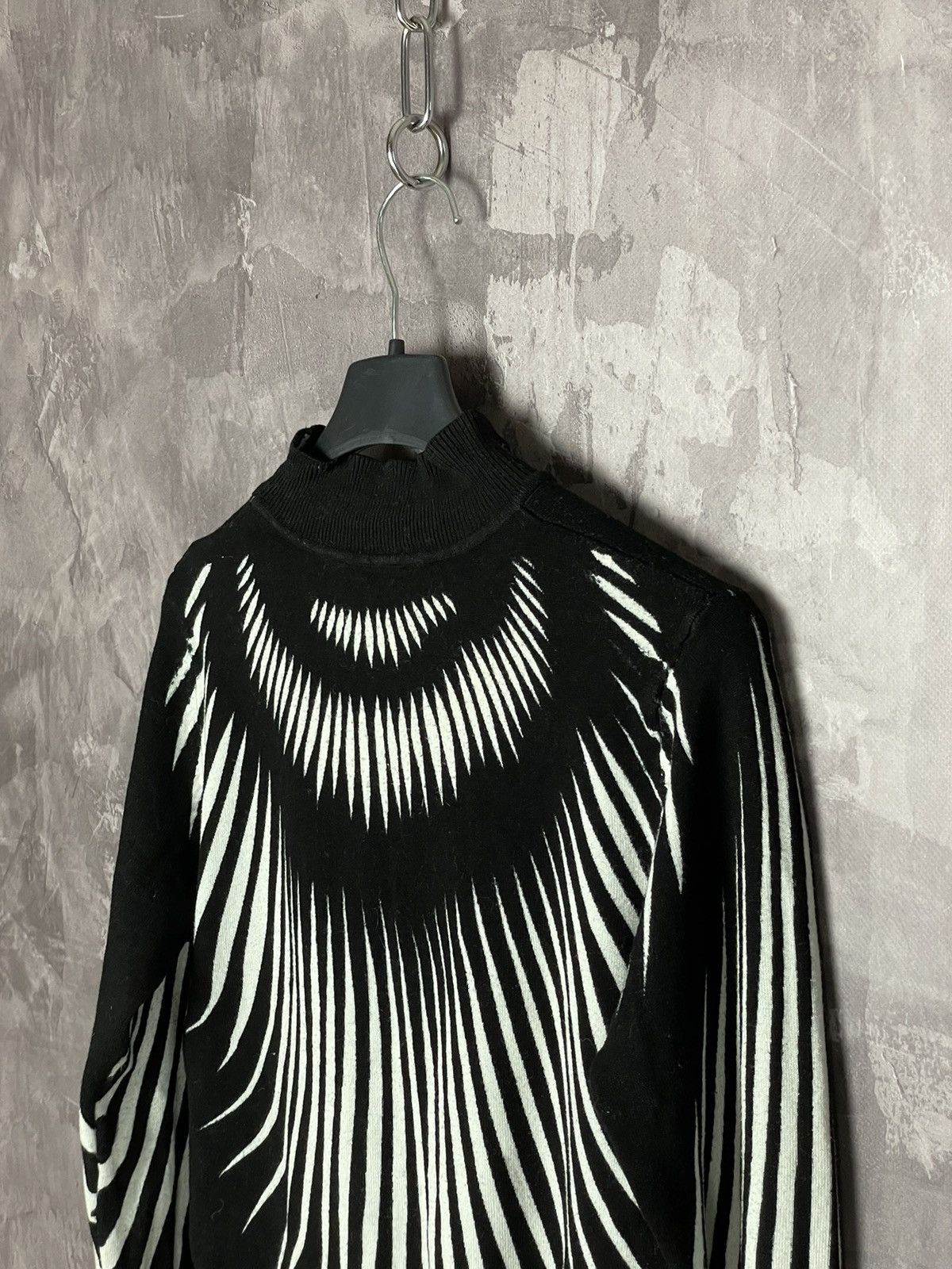 Vintage Vintage Y2K Japanese AFFLICTION Abstract Longsleeve 90 Style Size M / US 6-8 / IT 42-44 - 8 Thumbnail