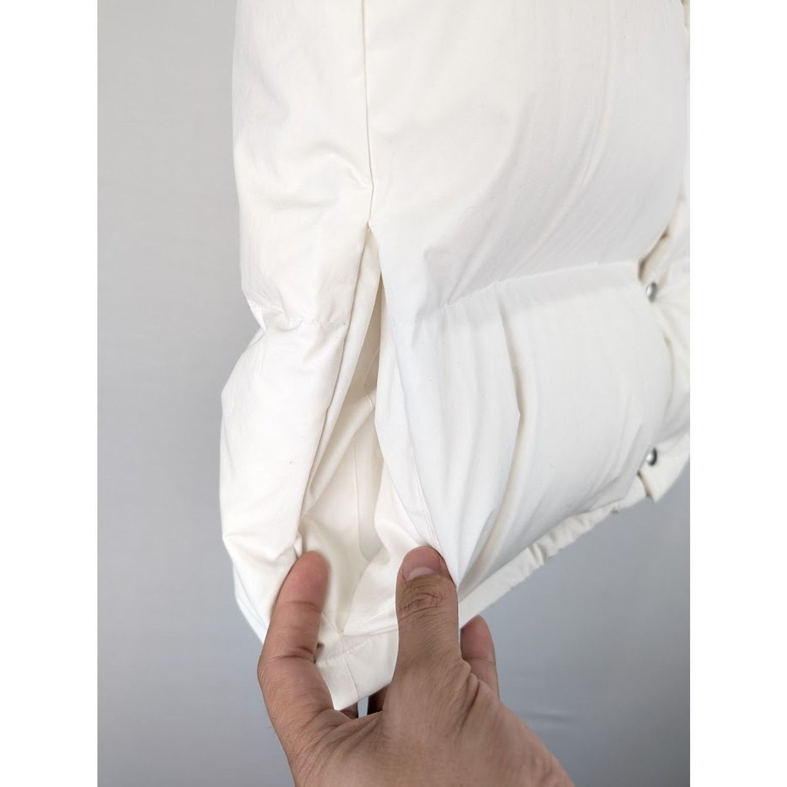 Bottega Veneta o1rshd1 Organic Frosted Poplin Gilet in Chalk Size US M / EU 48-50 / 2 - 7 Thumbnail