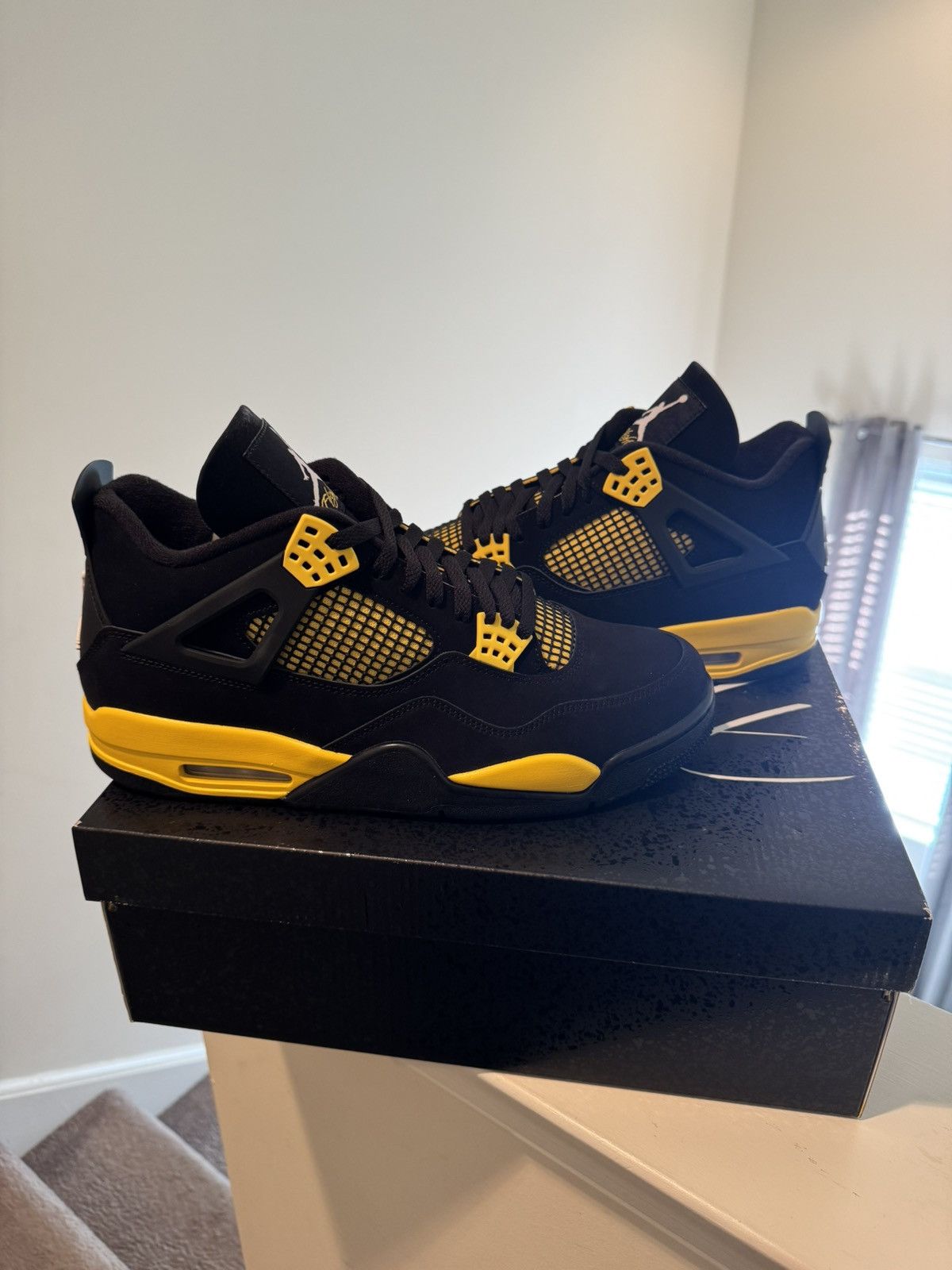 Jordan Brand Air Jordan 4 Retro Thunder Size US 12 / EU 45 - 1 Thumbnail