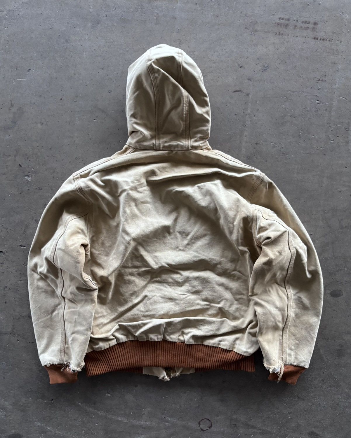 Carhartt Vintage Carhartt Distressed Beige Hooded Jacket Size US M / EU 48-50 / 2 - 7 Thumbnail