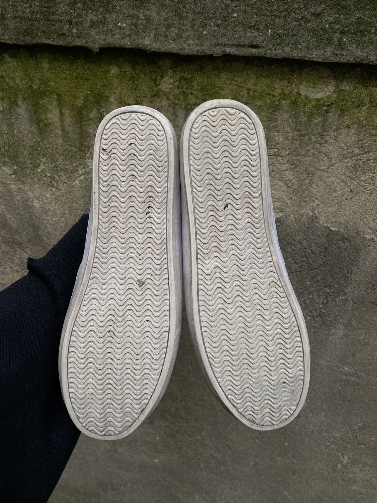 Golden Goose Golden Goose Velour Sneakers Size US 9 / IT 39 - 6 Thumbnail