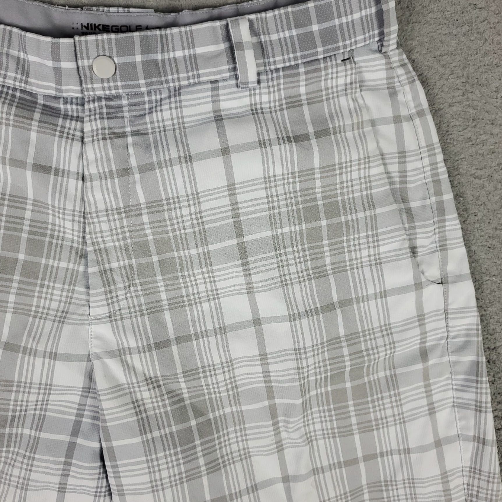 Nike Nike Shorts Mens Size 32 Gray Plaid Dri Fit Front Flat Chino Casual Golf Stain Free Stretch Pockets Front Zip Logo Brand Nike Men Regular Size US 32 / EU 48 - 3 Thumbnail